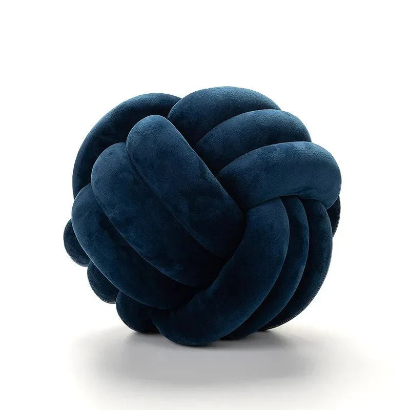 Product Image for Dekorativer geknoteter Wildleder-Optik Ball weicher Kissen, Knoten Marine / 28cm