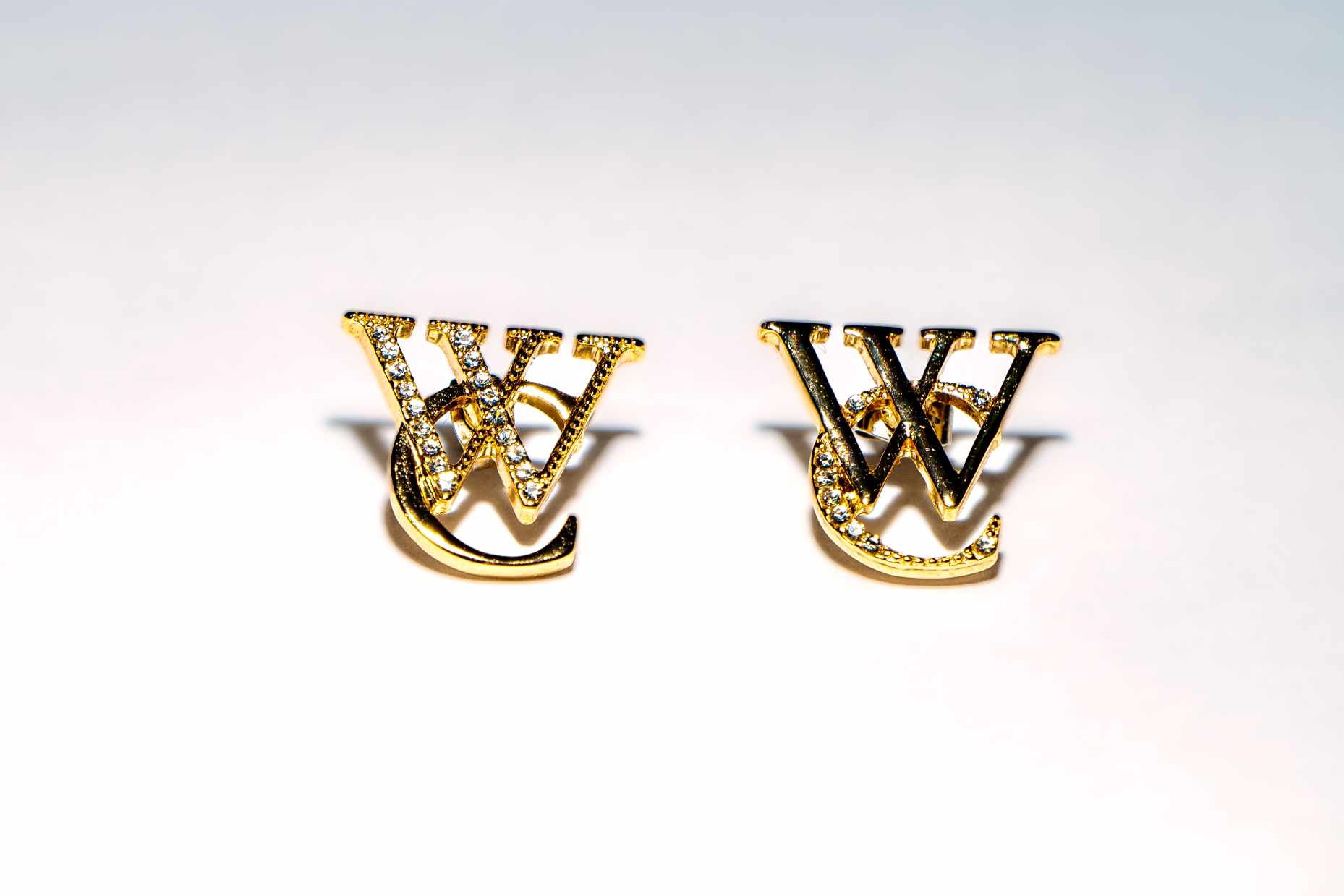 WC Initial Studs