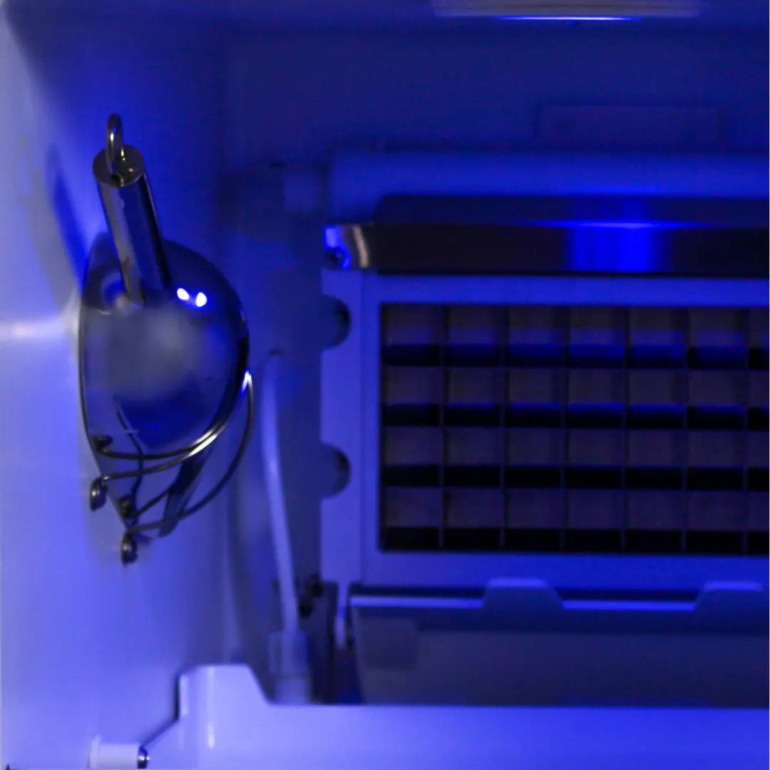 Blaze Grills Blaze 50 Lbs 15 Inch Outdoor Ice Maker (BLZ-ICEMKR-50GR) - Image 5