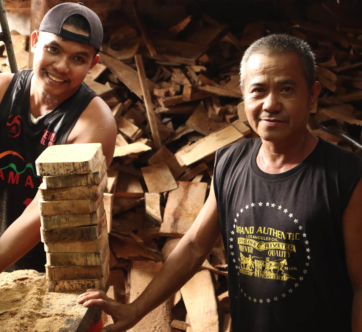Helping the Paete Carvers