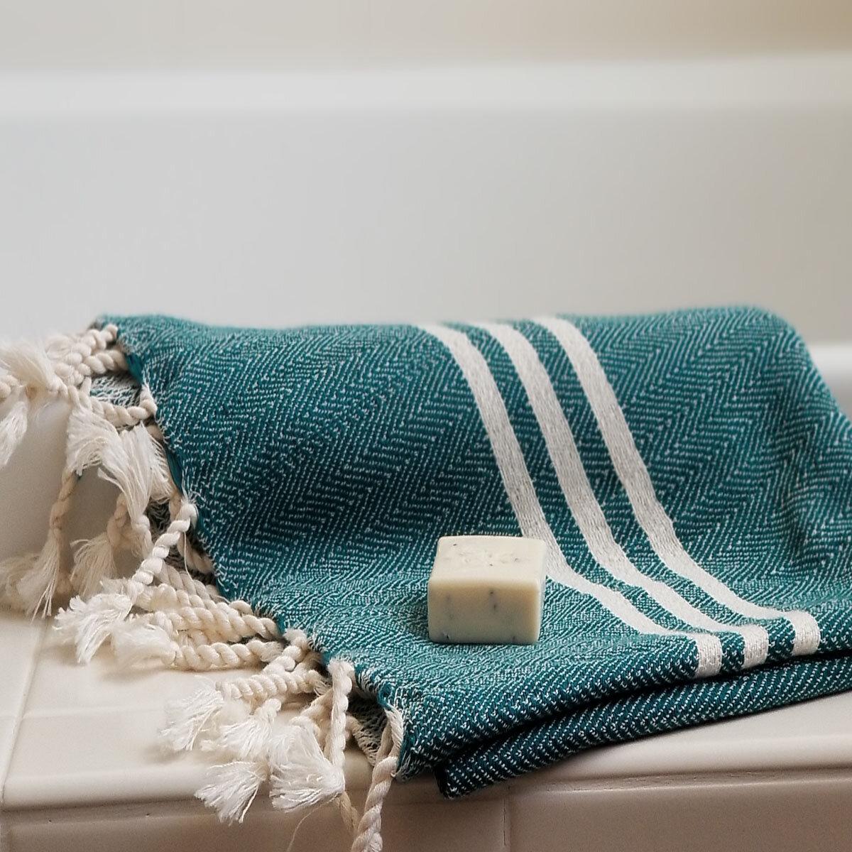 Buckeye Red Turkish towel – QuiQuattro