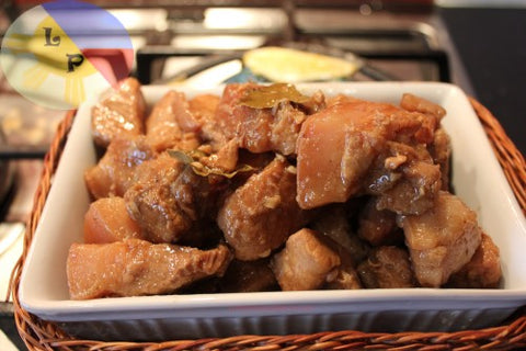 Pork-Adobo–Filipino-traditional-food