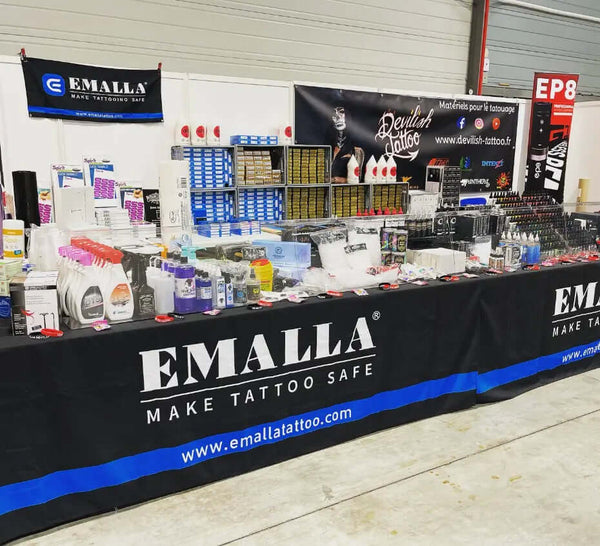 Tattoo supplier selling emalla eliot cartridges at The 70'S Tattoo Show in France