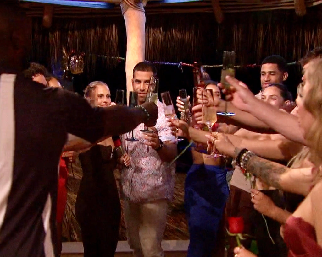 bachelor in paradise 2 - cheers with saludi champagne flutes