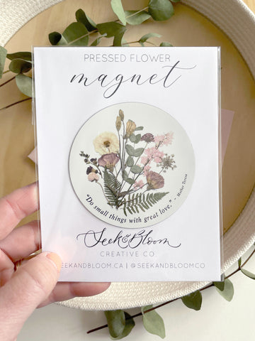 gift ideas that fit inside a card easily, pressed flower magnets