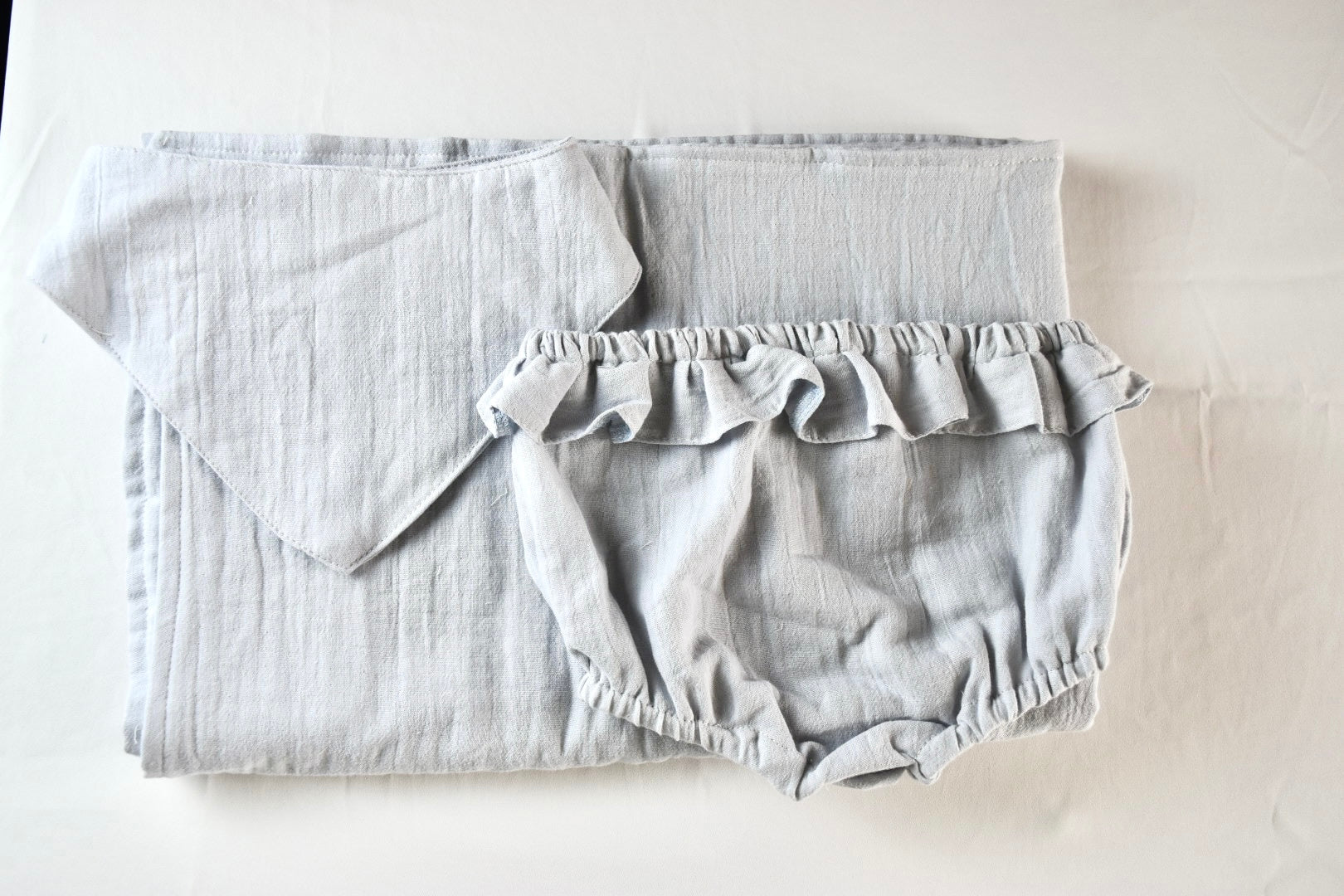 How to tighten an elastic waistband without sewing - B+C Guides