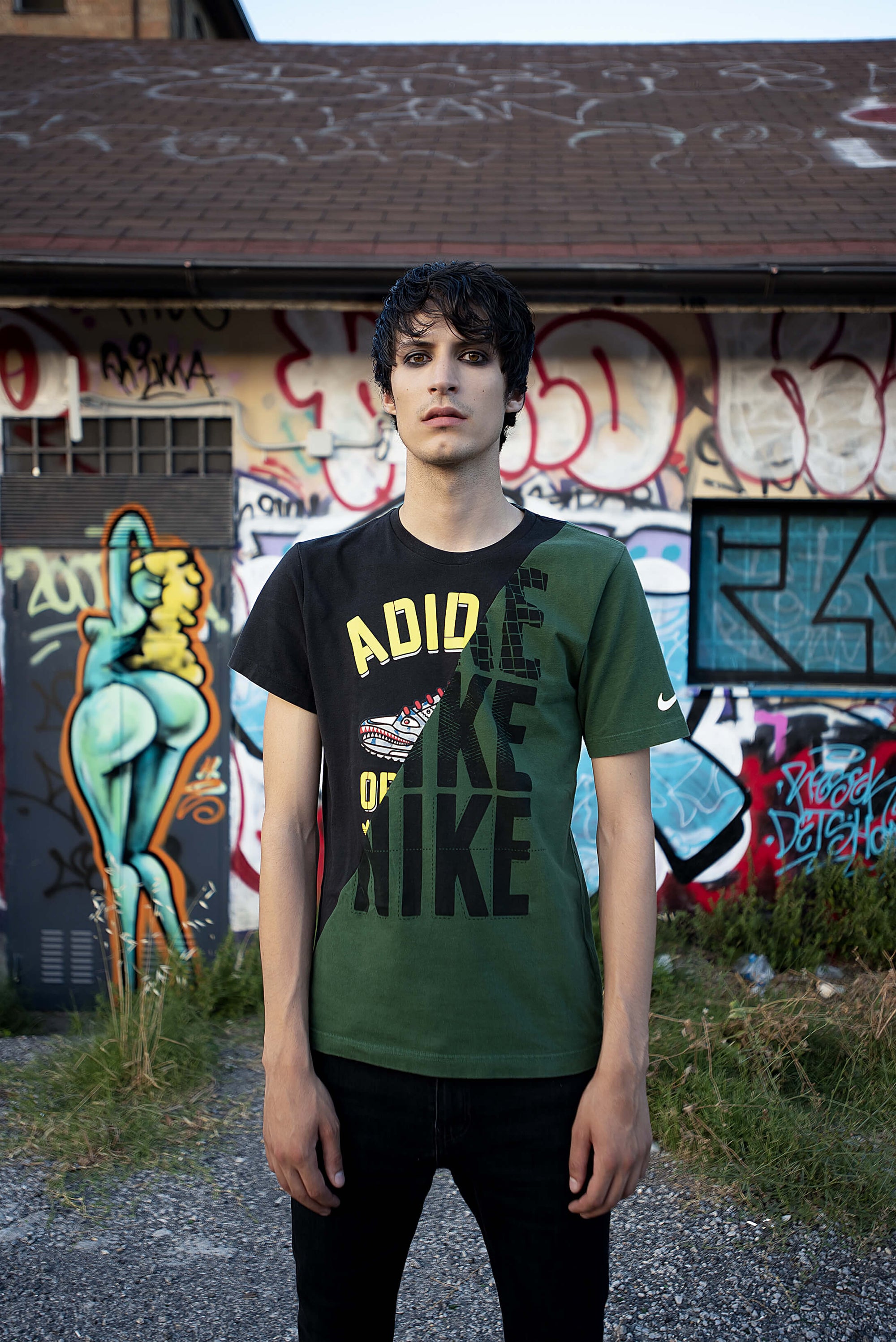➽ WASHINGTON - adidas T-shirt + green nike style upcycling clothes, vintage clothing shop, slow brand | Popejoanlab.com