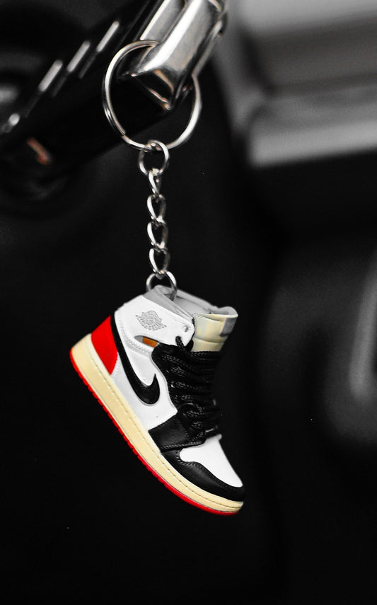 Air Force “off white black” – Keychain Kicks