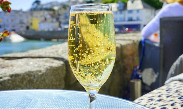 Sparkling wine and fish