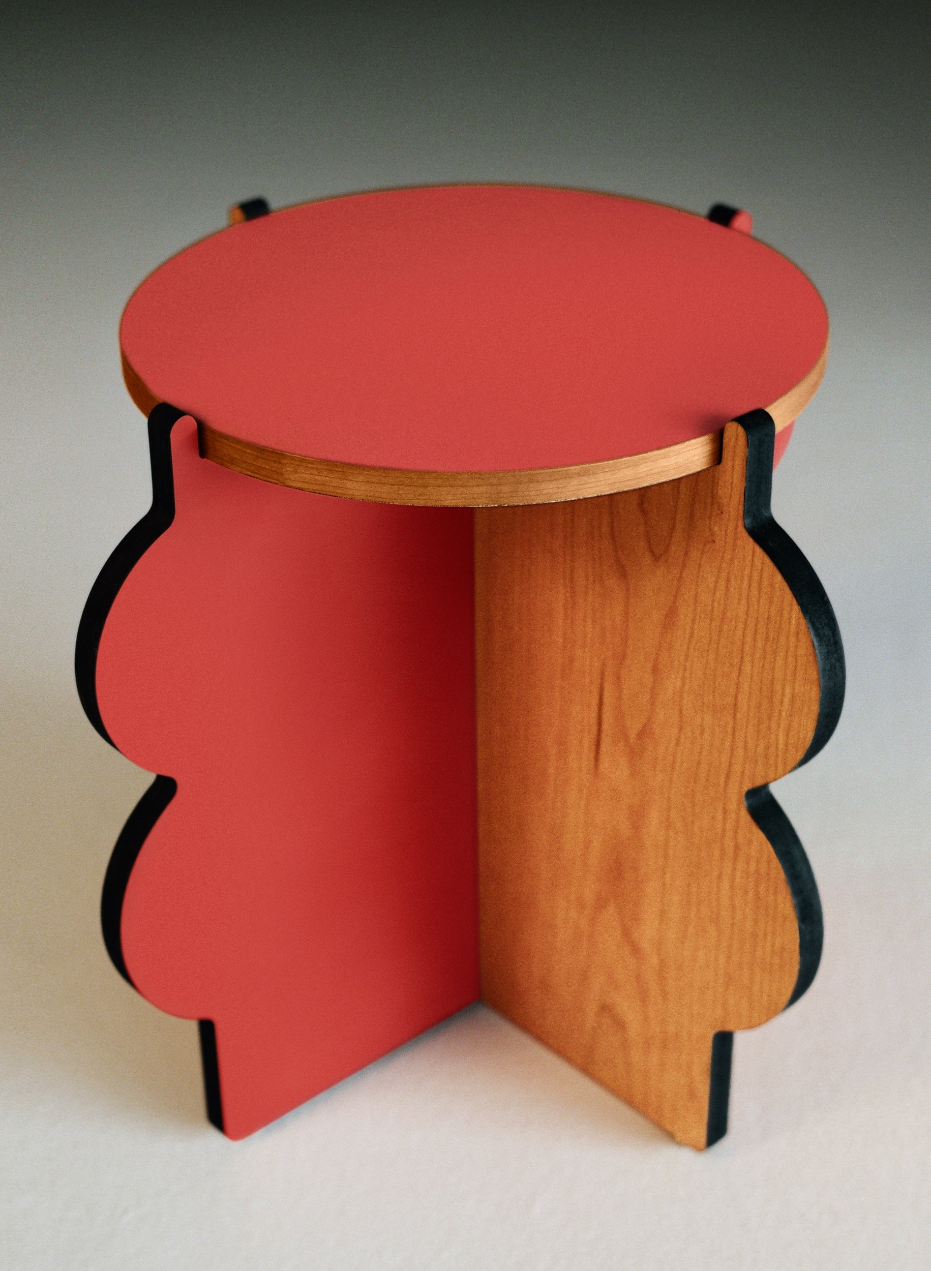 Sketti-A Side Table