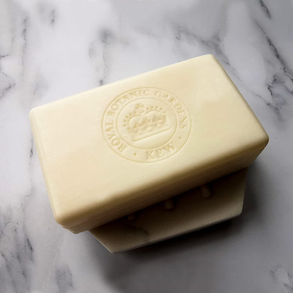 Kew Gardens Soap Bar Unwrapped 600x600 ?v=1653874579