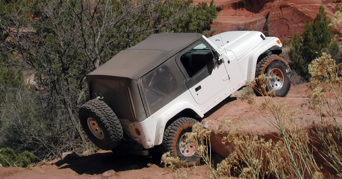 wrangler rock climbing in moab