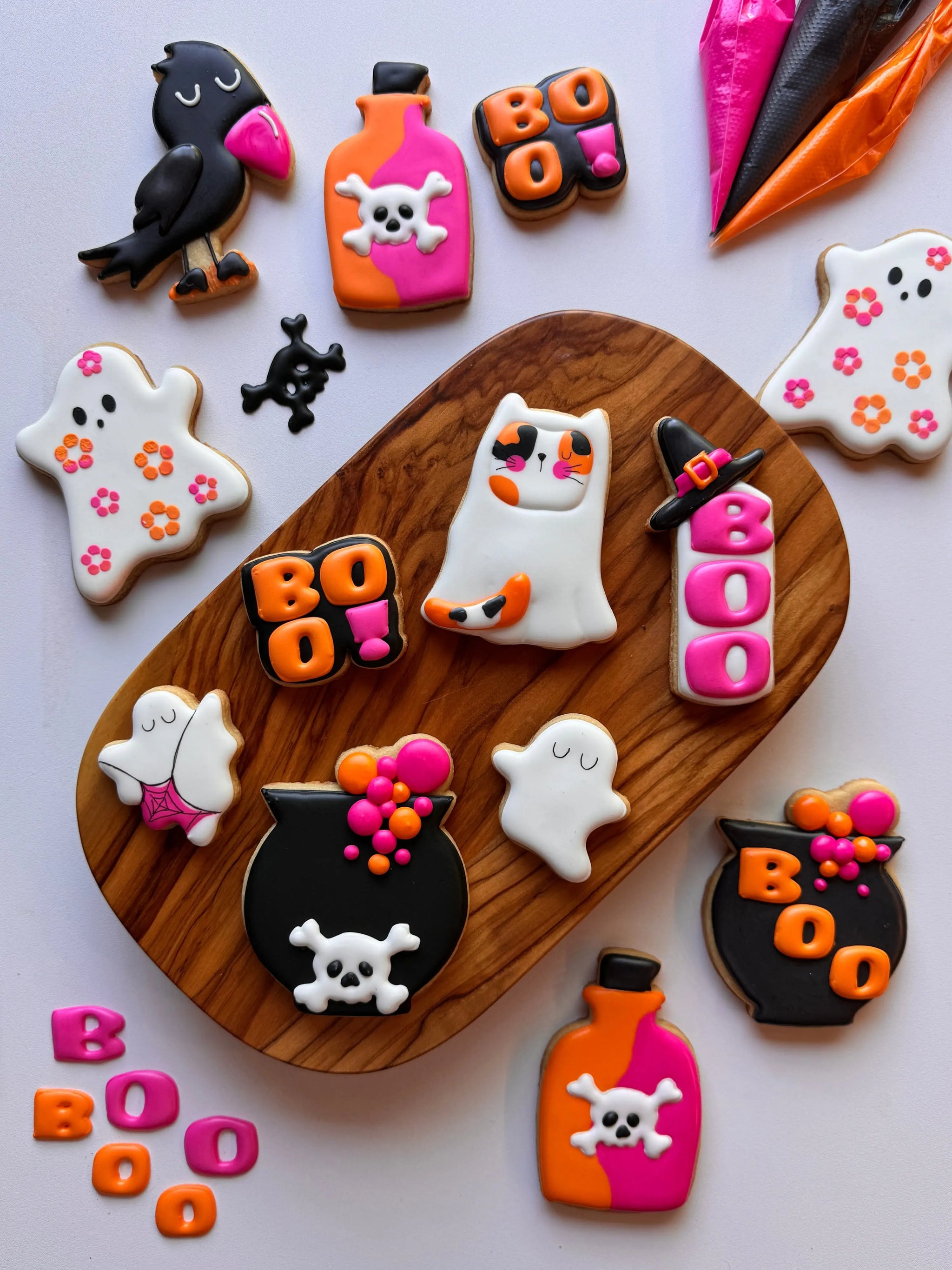 cookie-subscription-box-halloween.webp__PID:4131242c-8873-48b2-9e6b-339bd709d1ba