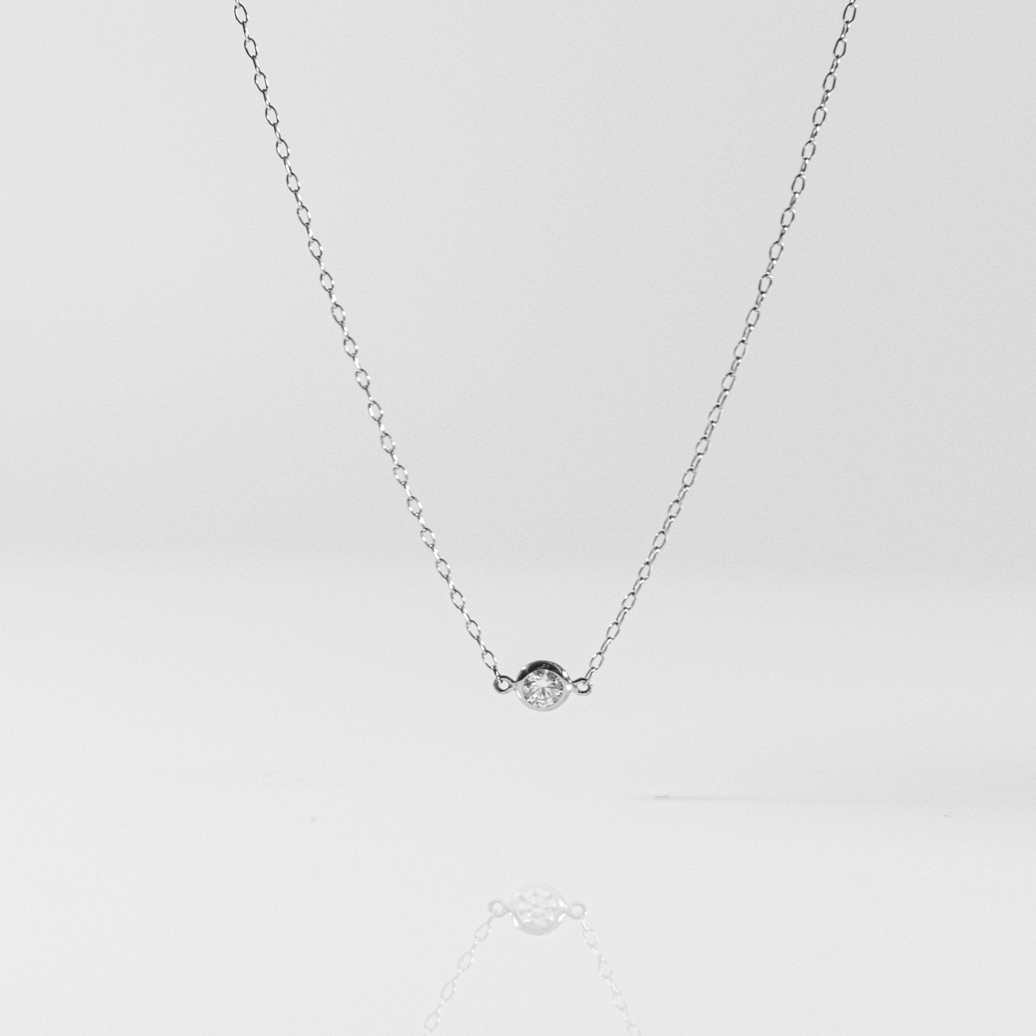 ダイアモンドの指輪/NECKLACE/ 0.605 0.015 ct.-