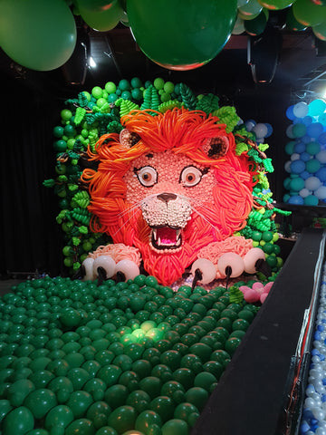 Lion Balloons art