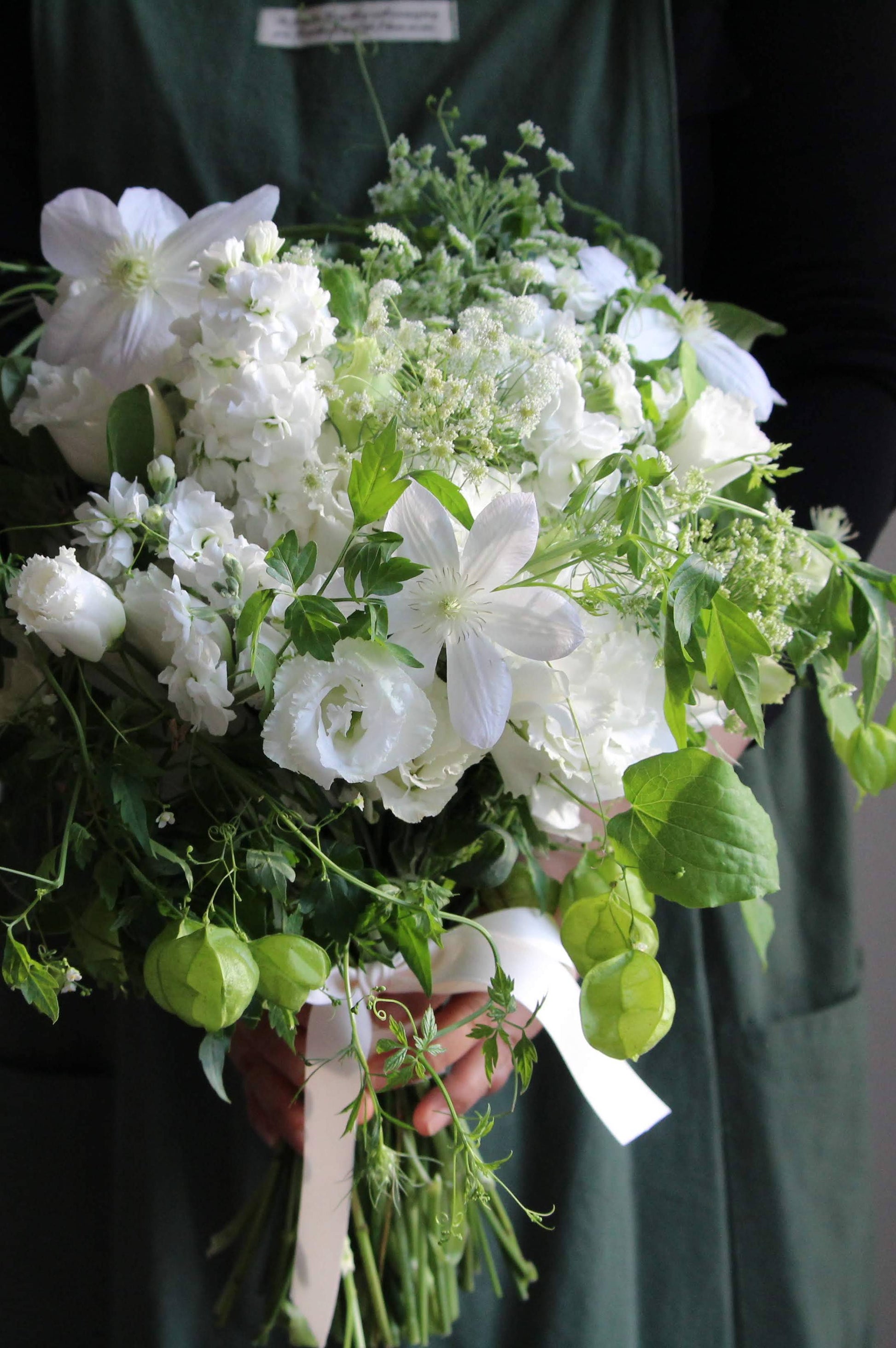 L'abonnement bouquet blanc à partir de 50 euros – Daphnee Fleuriste