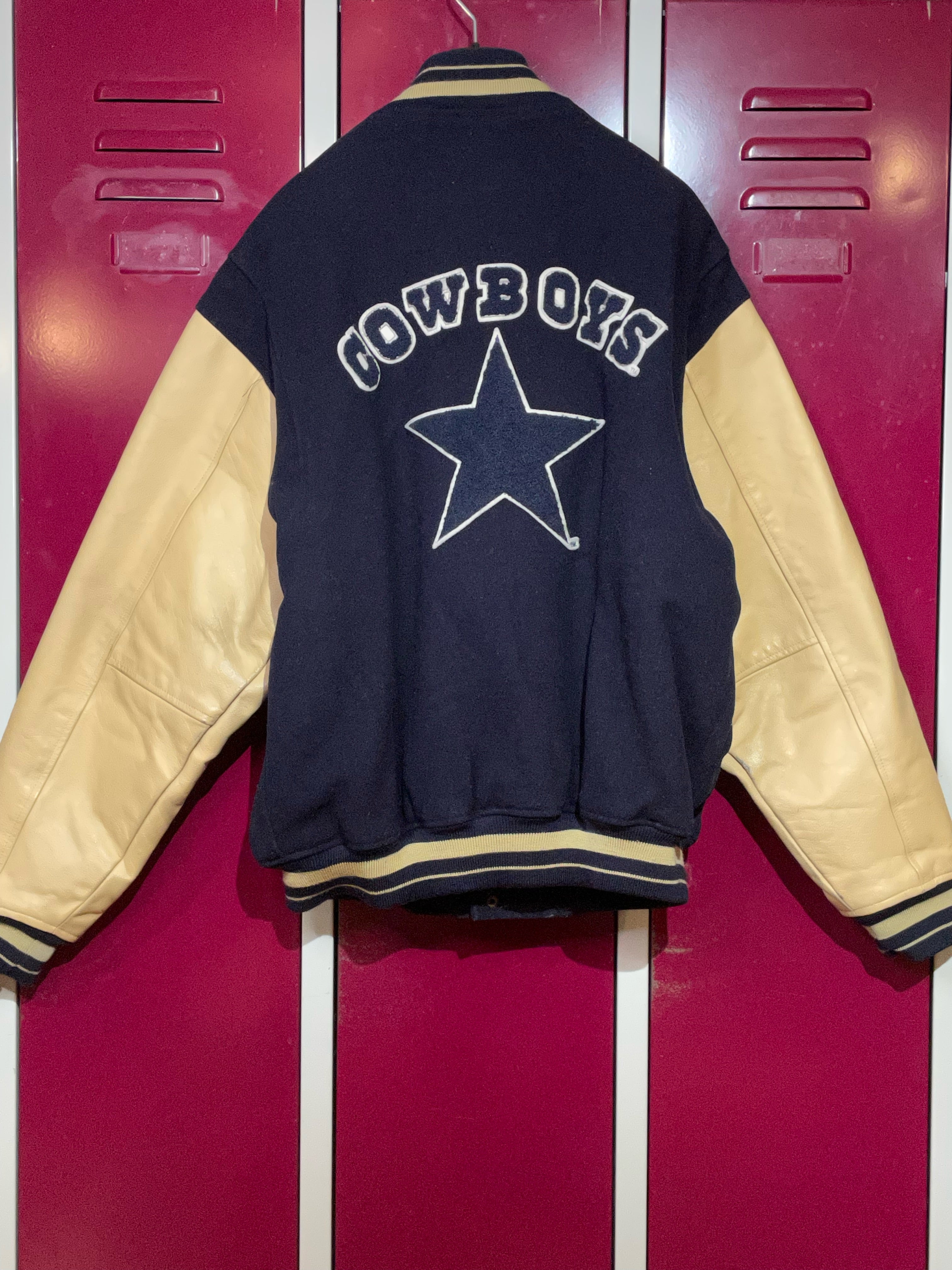 Vintage Pro Player Dallas Cowboys Puffer Jacket - SRKilla