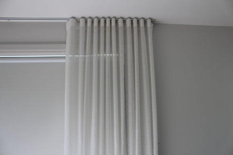 Roller Blind with Sheer Curtain