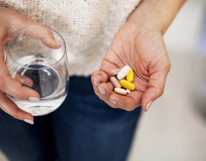 Should Multivitamins be Taken with Food or on an Empty Stomach