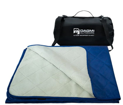 Benefits & Uses of Waterproof Fleece Blanket