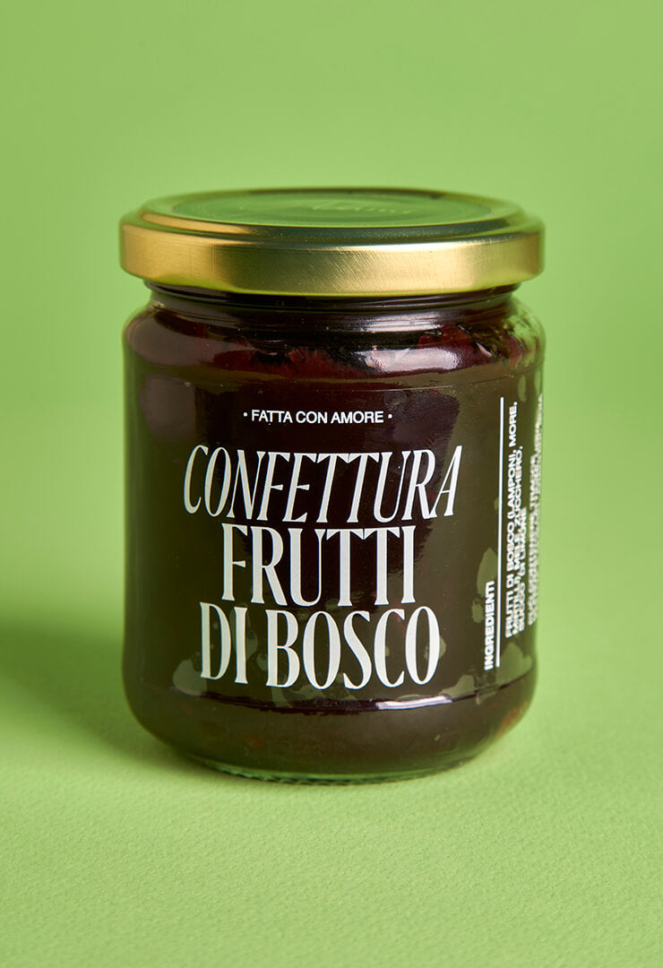 Panettone Cioccolato Bianco ai Frutti di Bosco — Pasticceria Adami