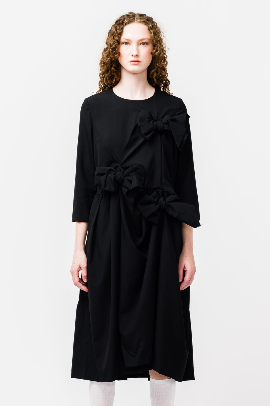 鍔 bestemt krig Black Tropical Wool Bow Dress in Black