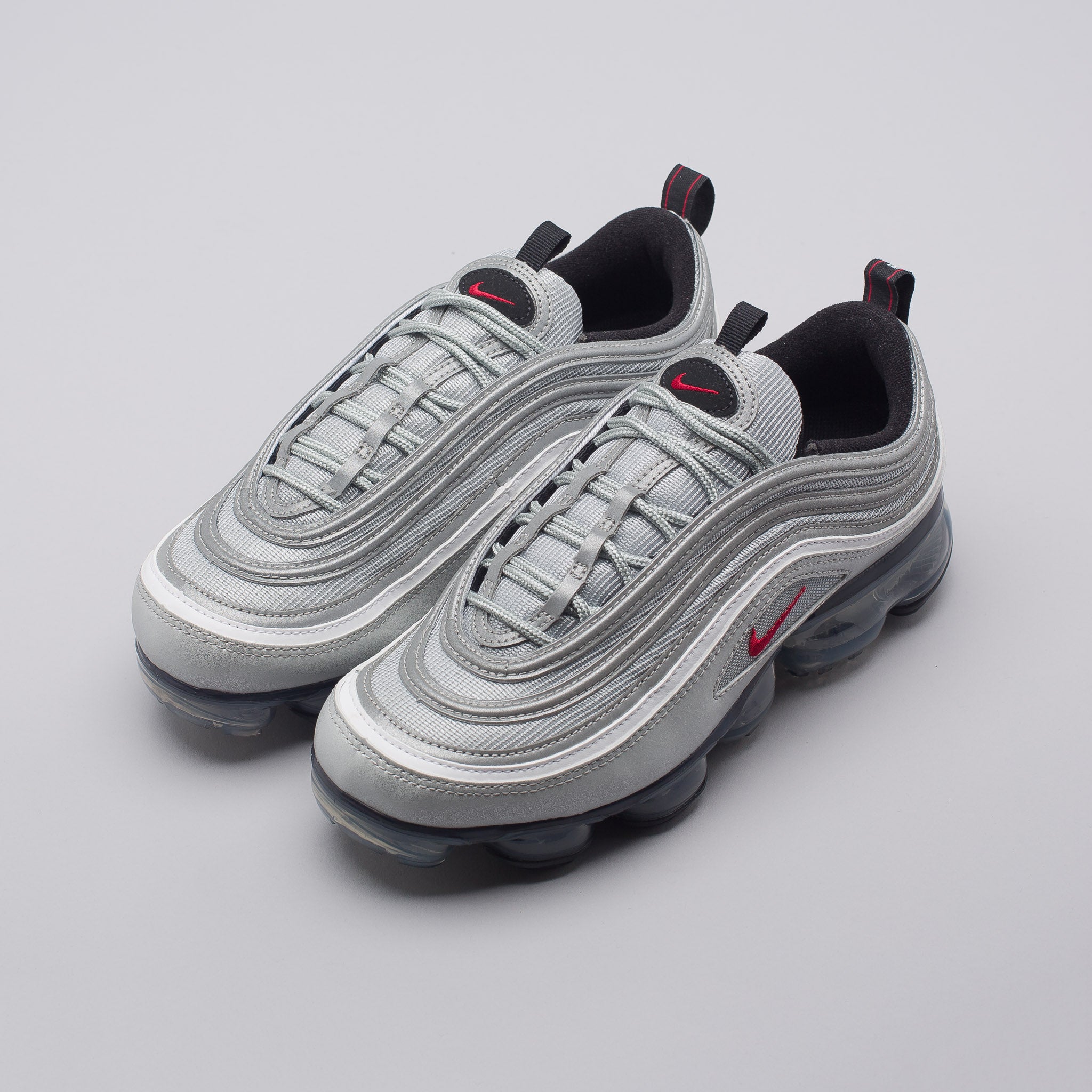 nike air vapormax 97 silver