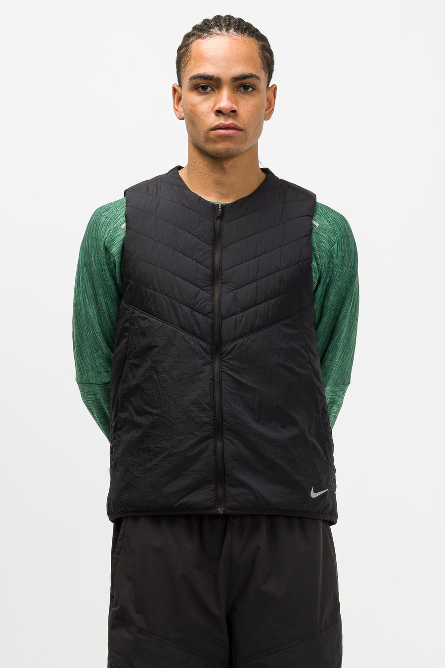 nike running aerolayer vest in black