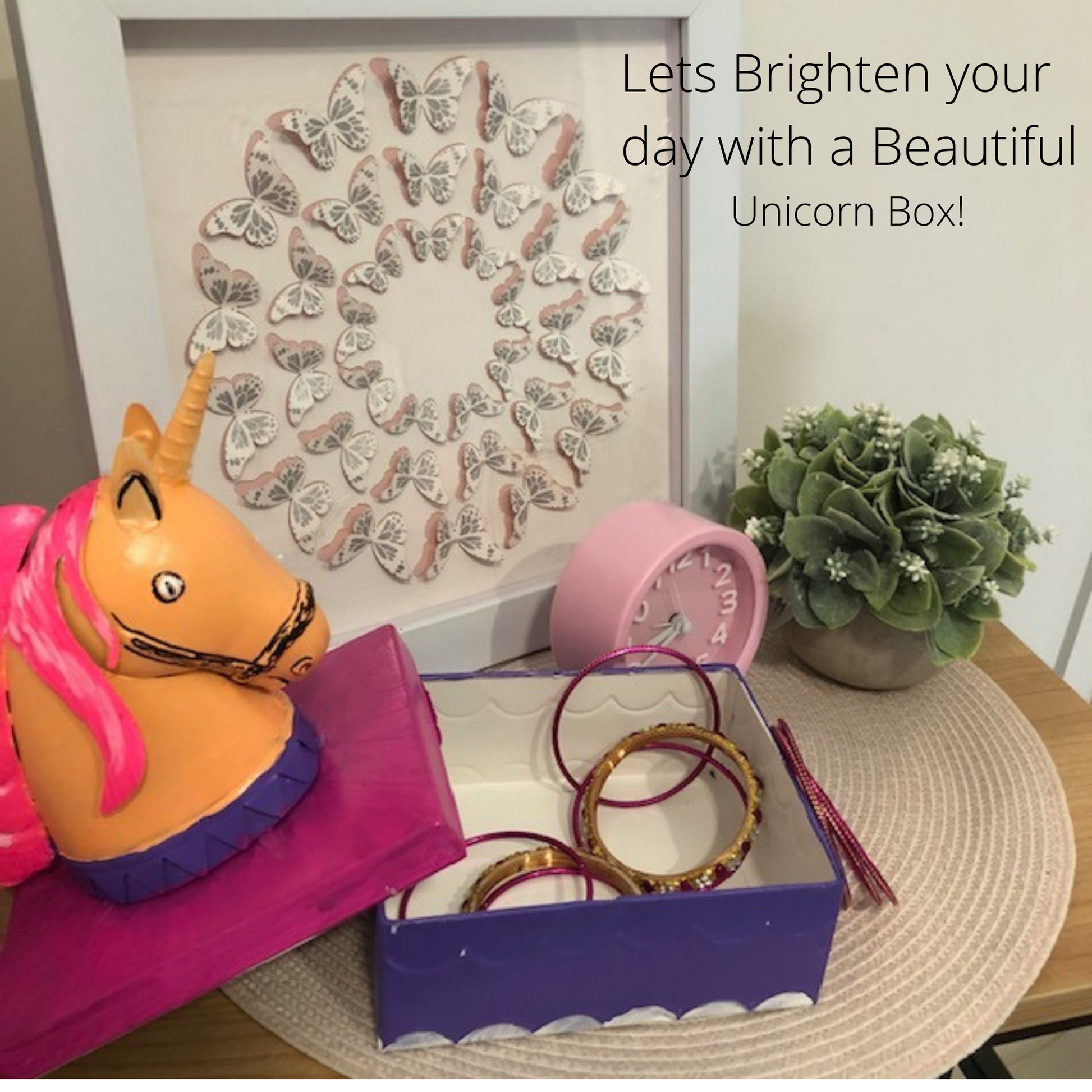 Self-Made Magic – Let your personality and artistry shine with CR8 Outlet’s unicorn girl jewelry box painting set! Your complete kit lets you decorate a cute, capable box however you desire!