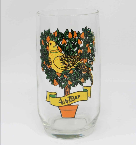 NOVEMBER - Chrysanthemum >> 20 oz Glass Cup with Lid + Straw – M Plus B  Boutique