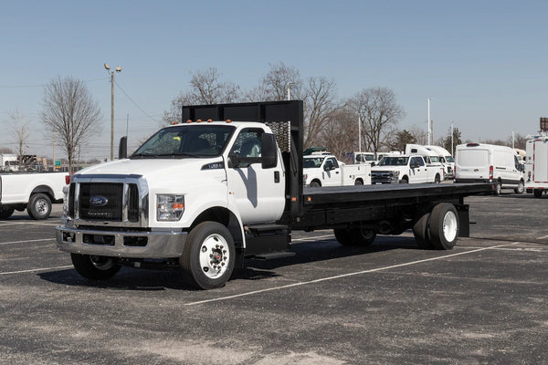 flat bed box truck