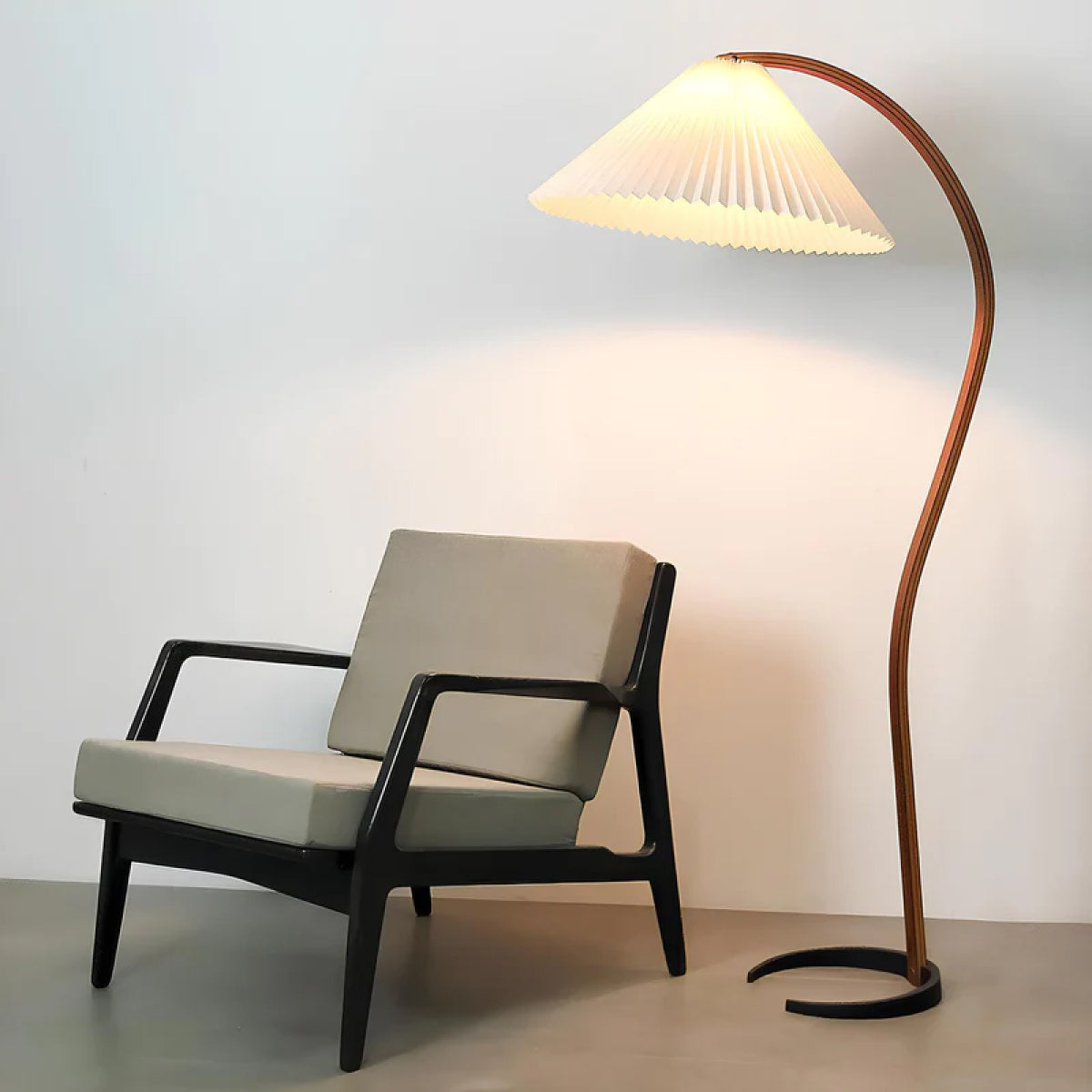 Best Floor Lamp For Dark Room