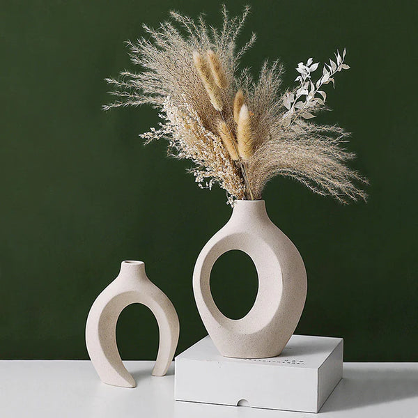 Nordic Ceramic Vase: The Language of Love through Décor