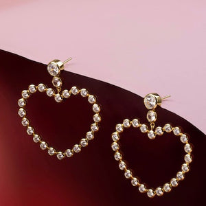 A Dazzling Valentine’s Day Gift Guide For Sparkling Hearts!