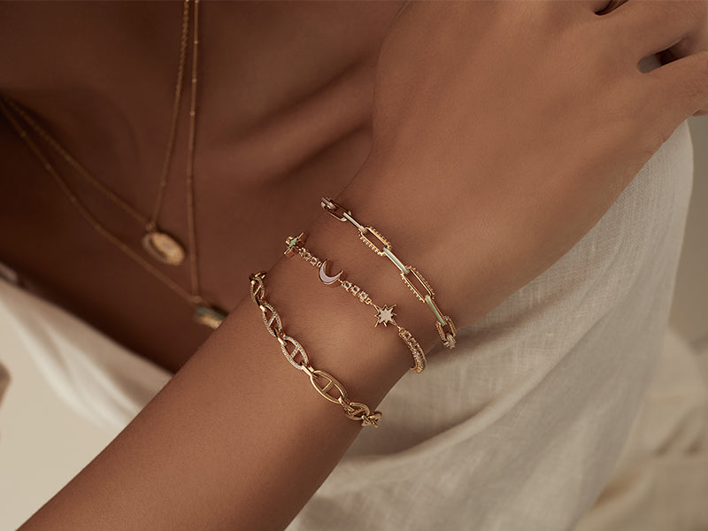 Wanderlust + Co Belle Curb Chain Bracelet