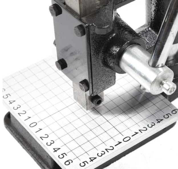 Outil de perforation pour cuir - Machine à perforer - Kit de presse-œillets - Poinçonnage - Machine DIY pour percer le cuir