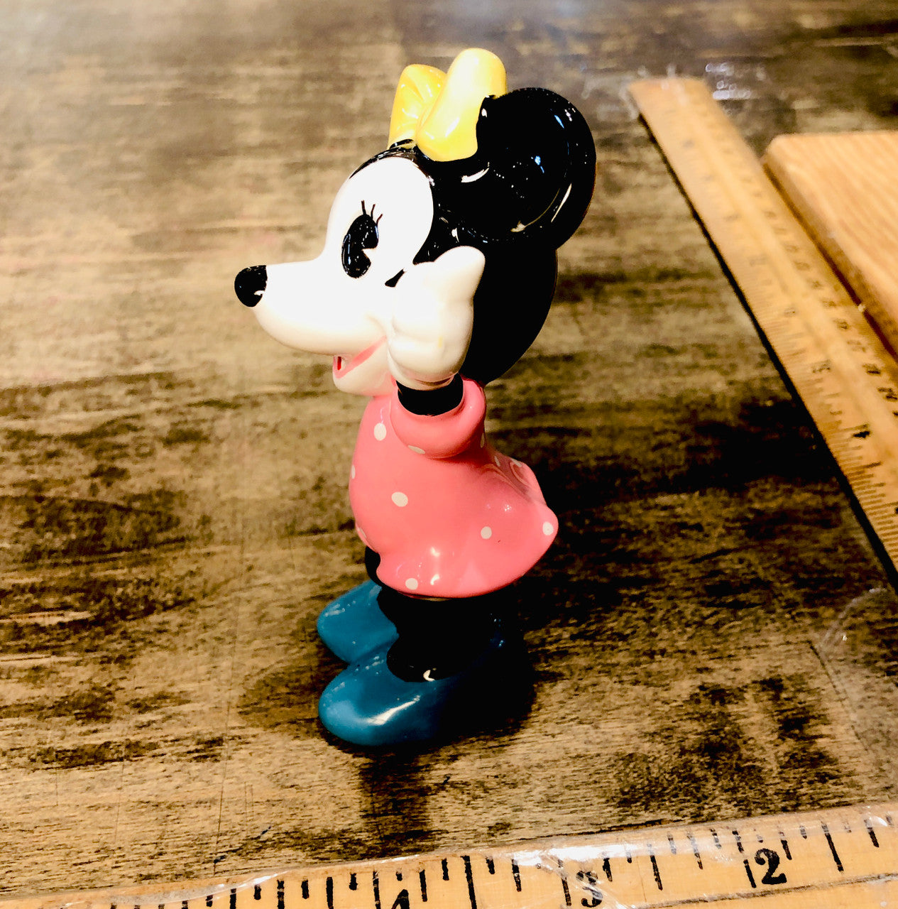 Minnie Mouse, Disney, Ceramic, Figurine, Pink Dress, Polka Dots, Blue –  Ibon Antiques