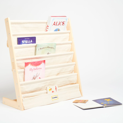 Libreria in stile Montessori