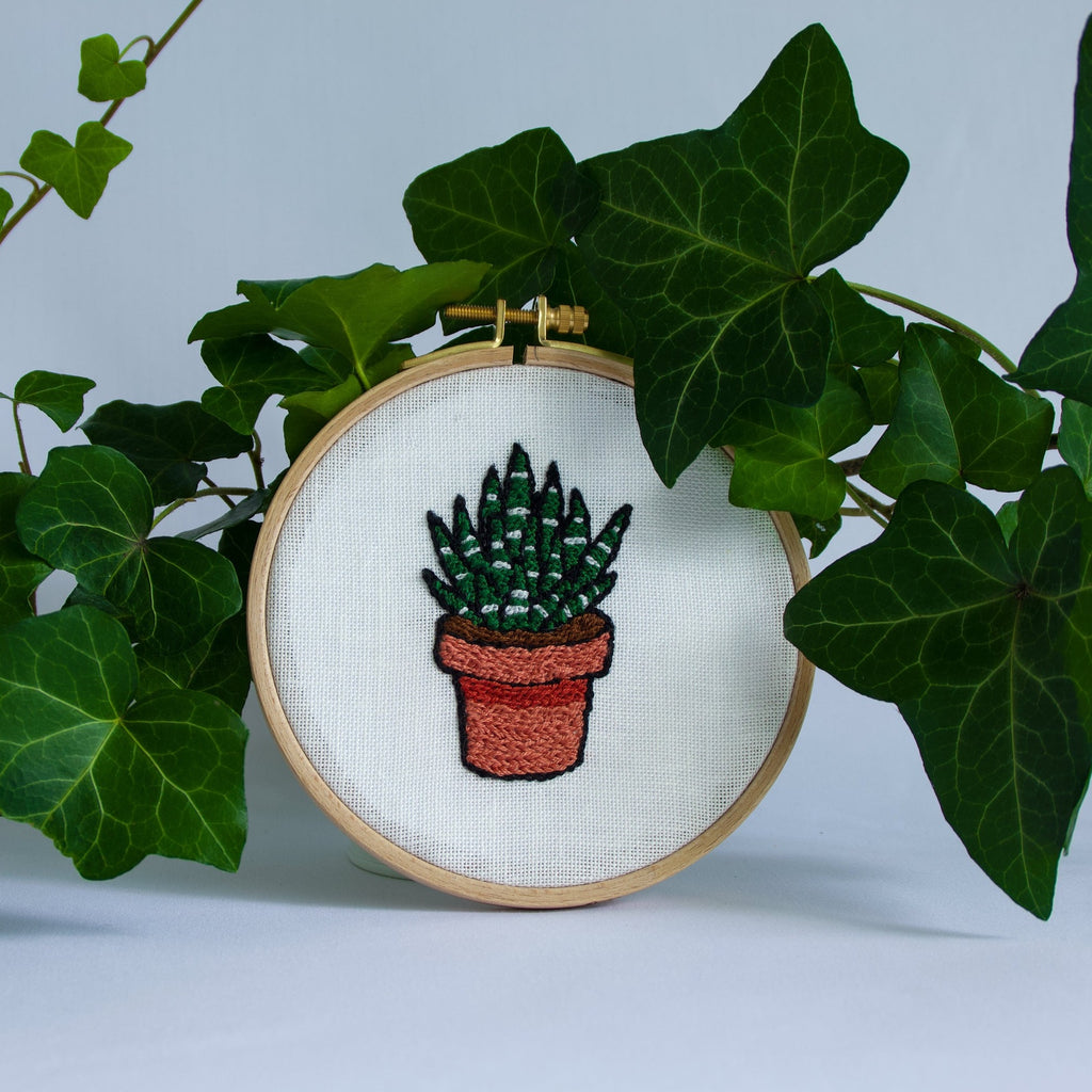 Terrarium' Mini Embroidery Kit – Fern Green Designs