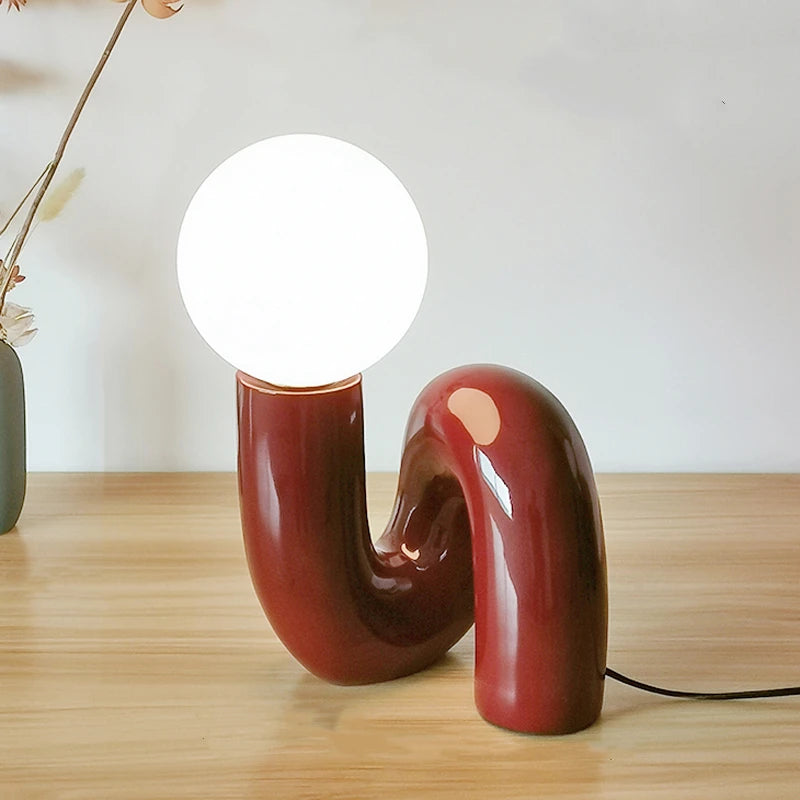 Nordic Modern Curvy Table Lamp
