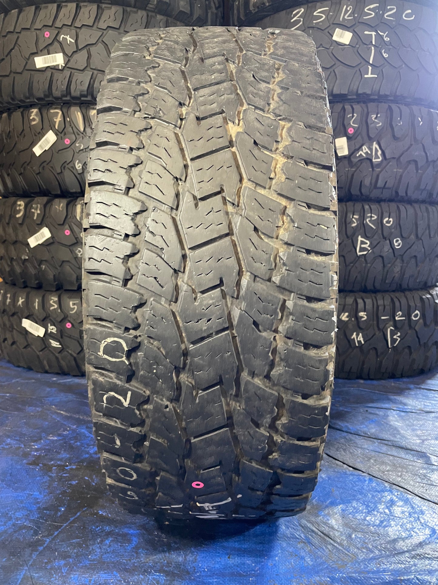 PAIR OF 295/60R20 Toyo Open Country AT II 126/123S E - Used Tires | – High  Tread Used Tires