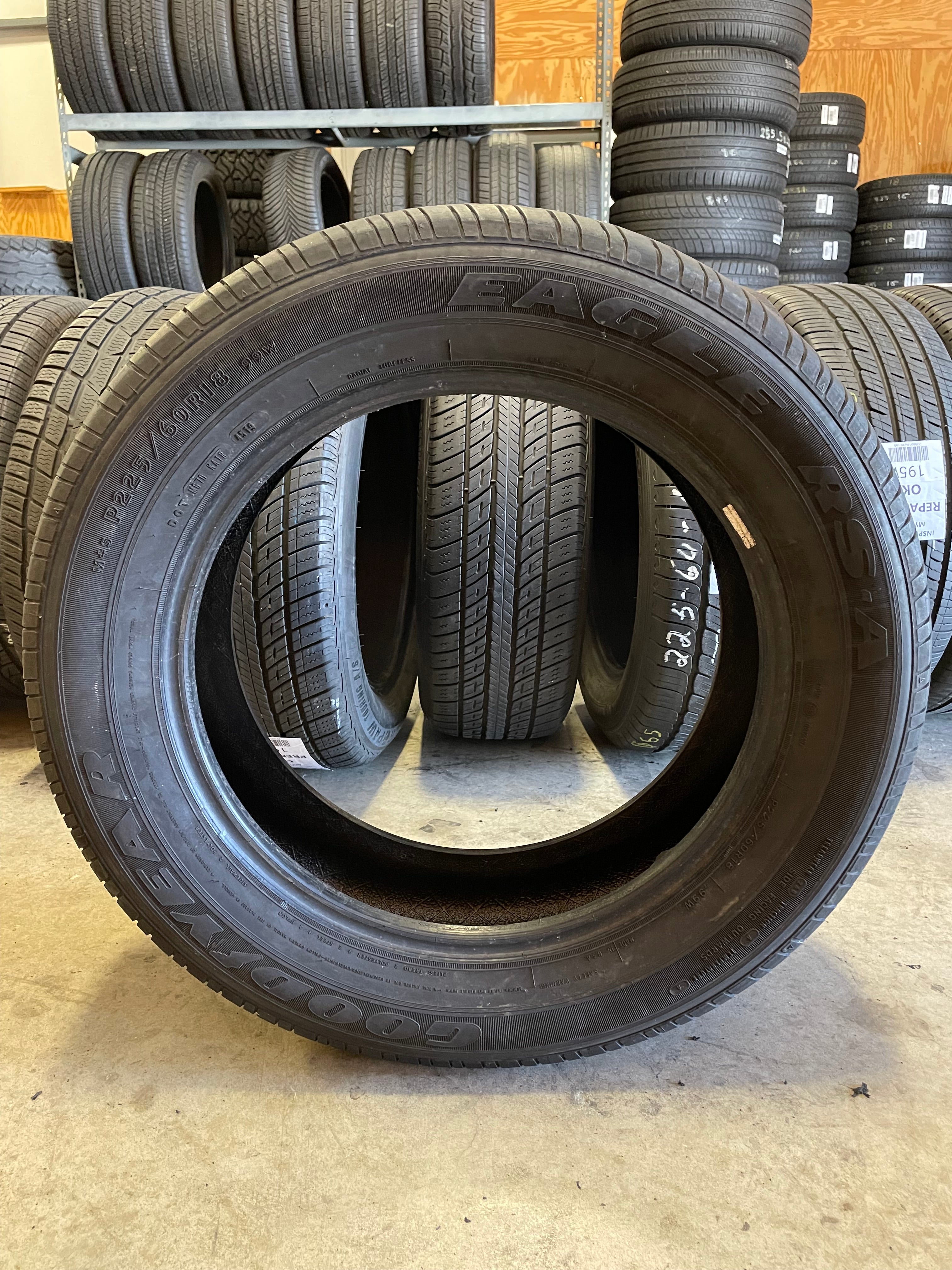 SET OF 2 225/60R18 Goodyear Eagle RS-A 99 W SL - Used Tires