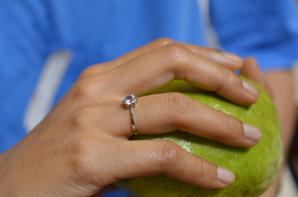 sapphire ring white 