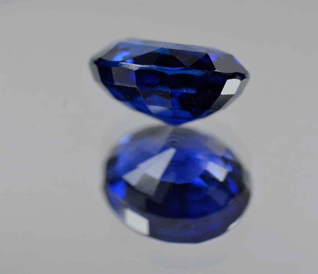 10.29 Carat Natural Royal Blue Sapphire from Ceylon – Elizabeth Jewellers