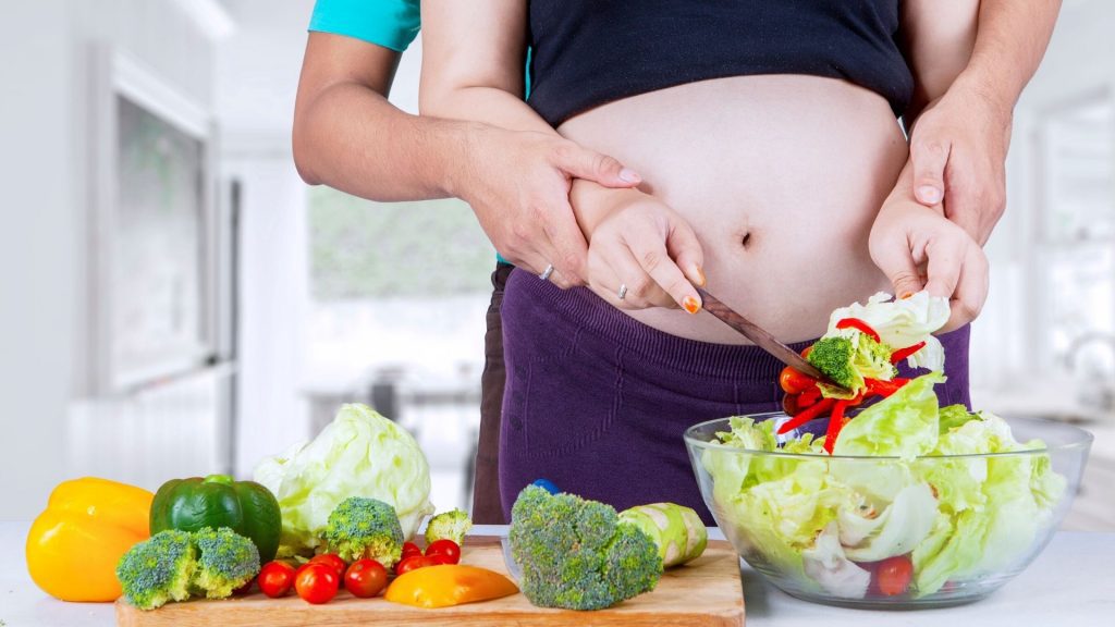 Dieta materna: cosa non mangiare per evitare le coliche nel neonato –  Dr-Silva