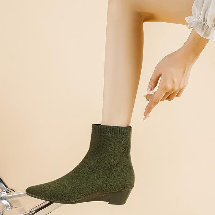 Cashmere Pure Color Pointed Toe Socks Boots