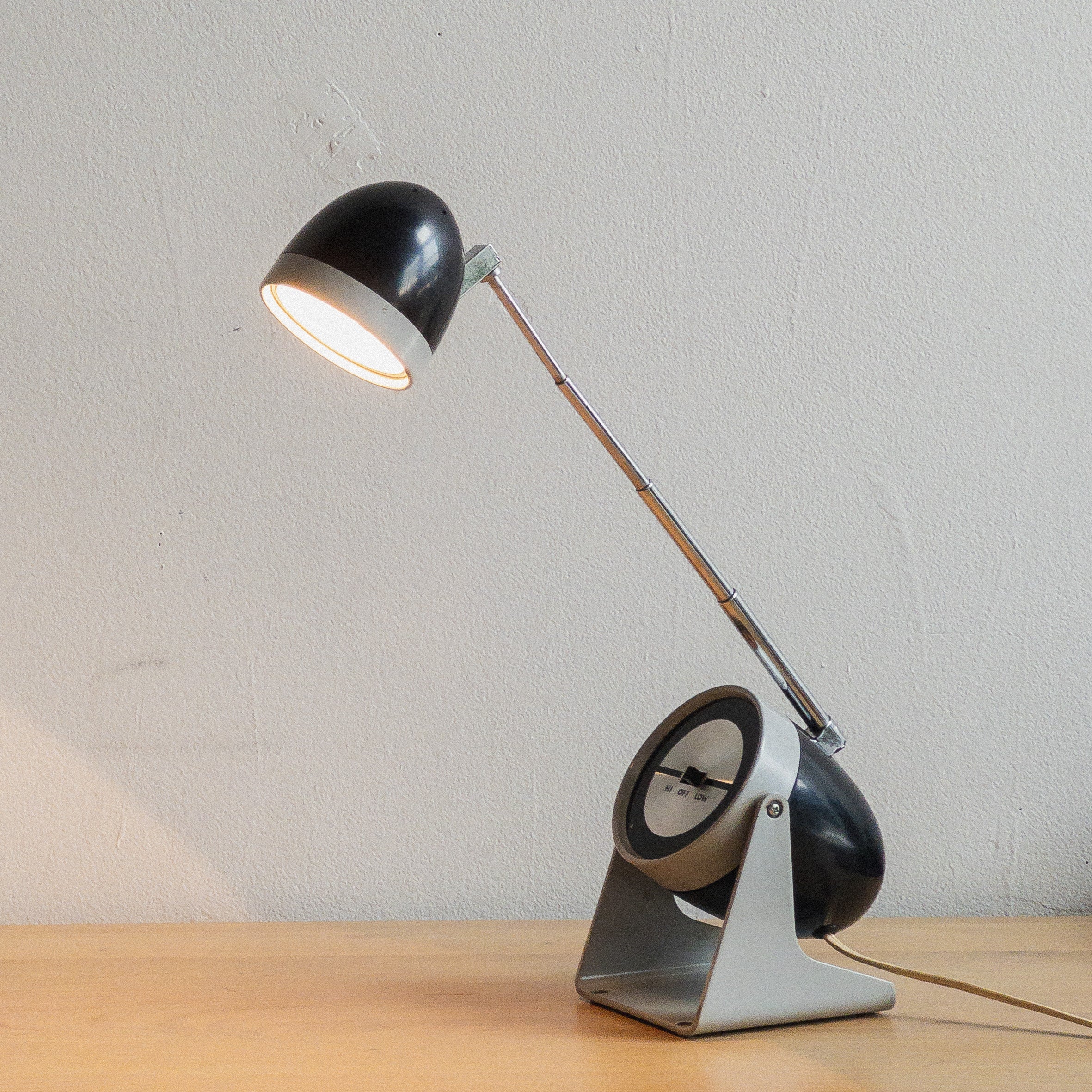 telescoping desk lamp