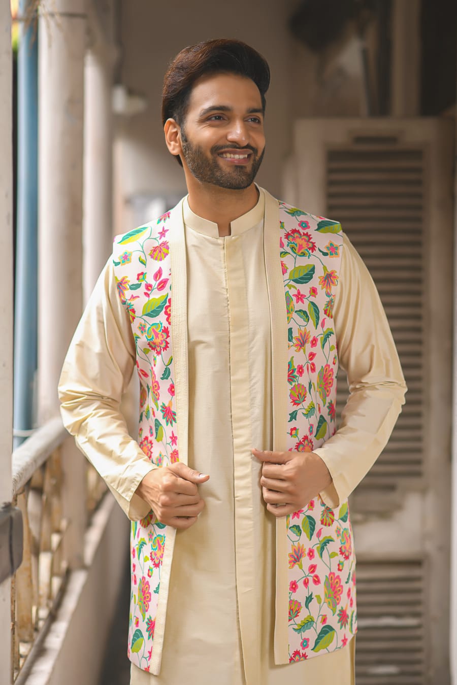 Peach thread embroidered open bandi jacket with peach kurta set - Kunal  Anil Tanna