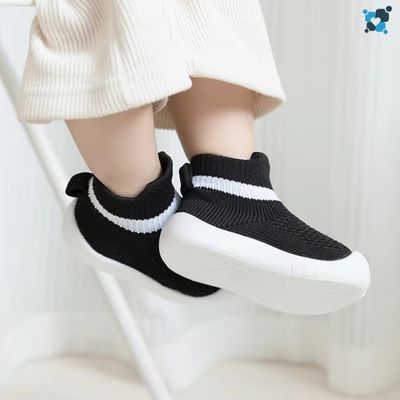 Chaussure-souple-pour-bebe-confortable