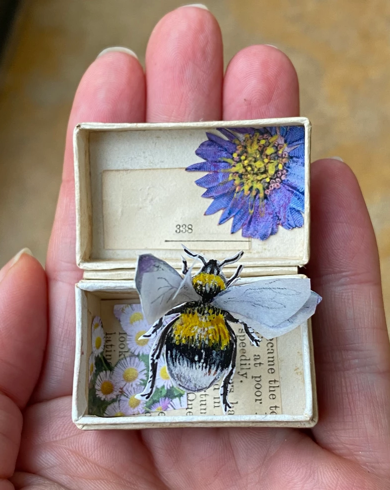 Buzz in a Box: Illustrated bee in a vintage ring box